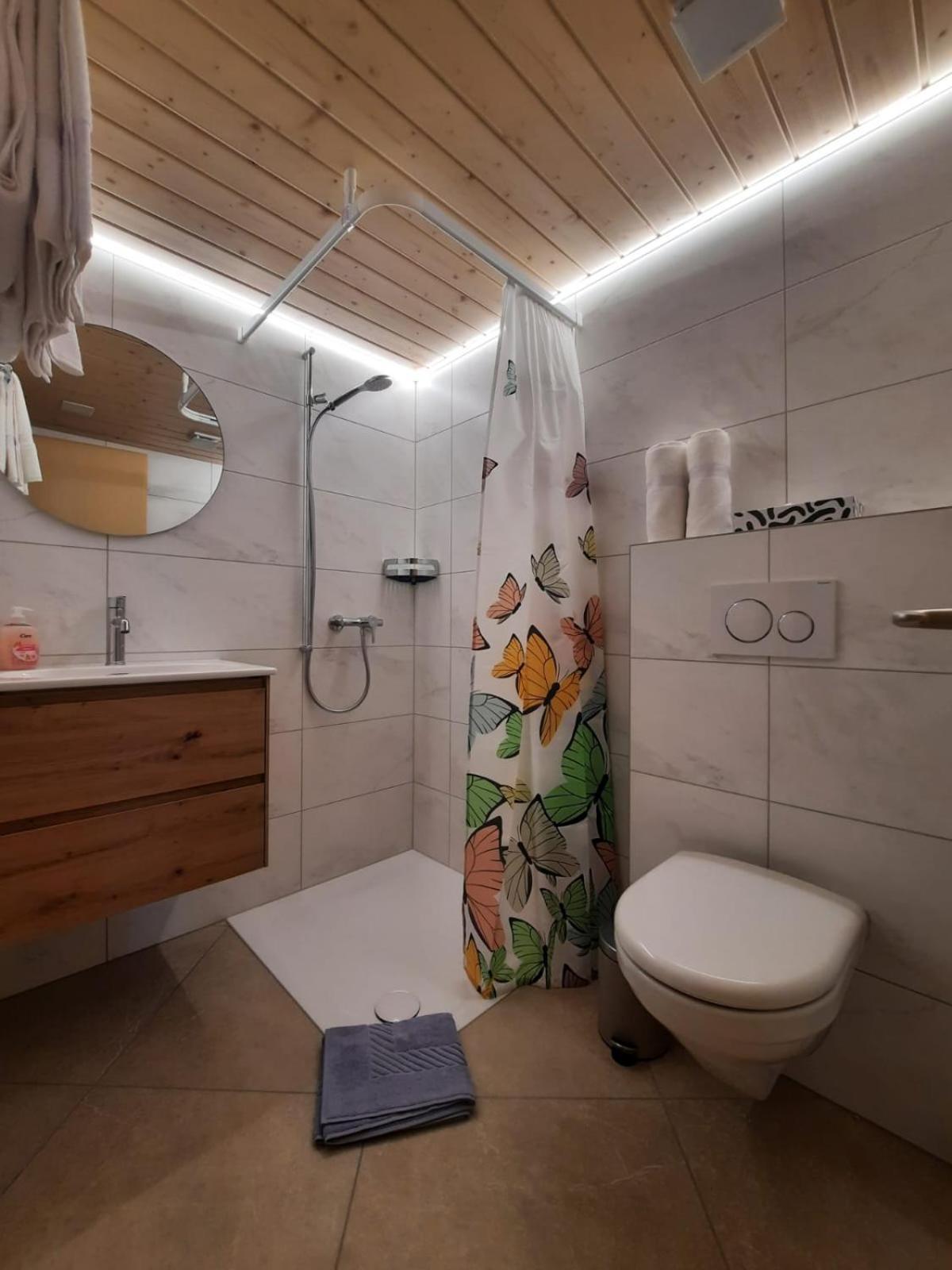 Gasthof Engelberg Scharnachtal Luaran gambar